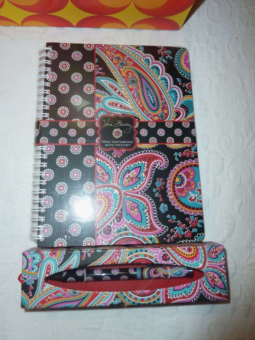 NWT Vera Bradley Parisian Paisley Mini Notebook Pocket Matching Ink Pen Gift Set